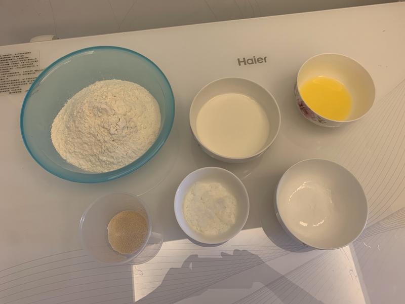 纯奶手撕吐司的做法 步骤1