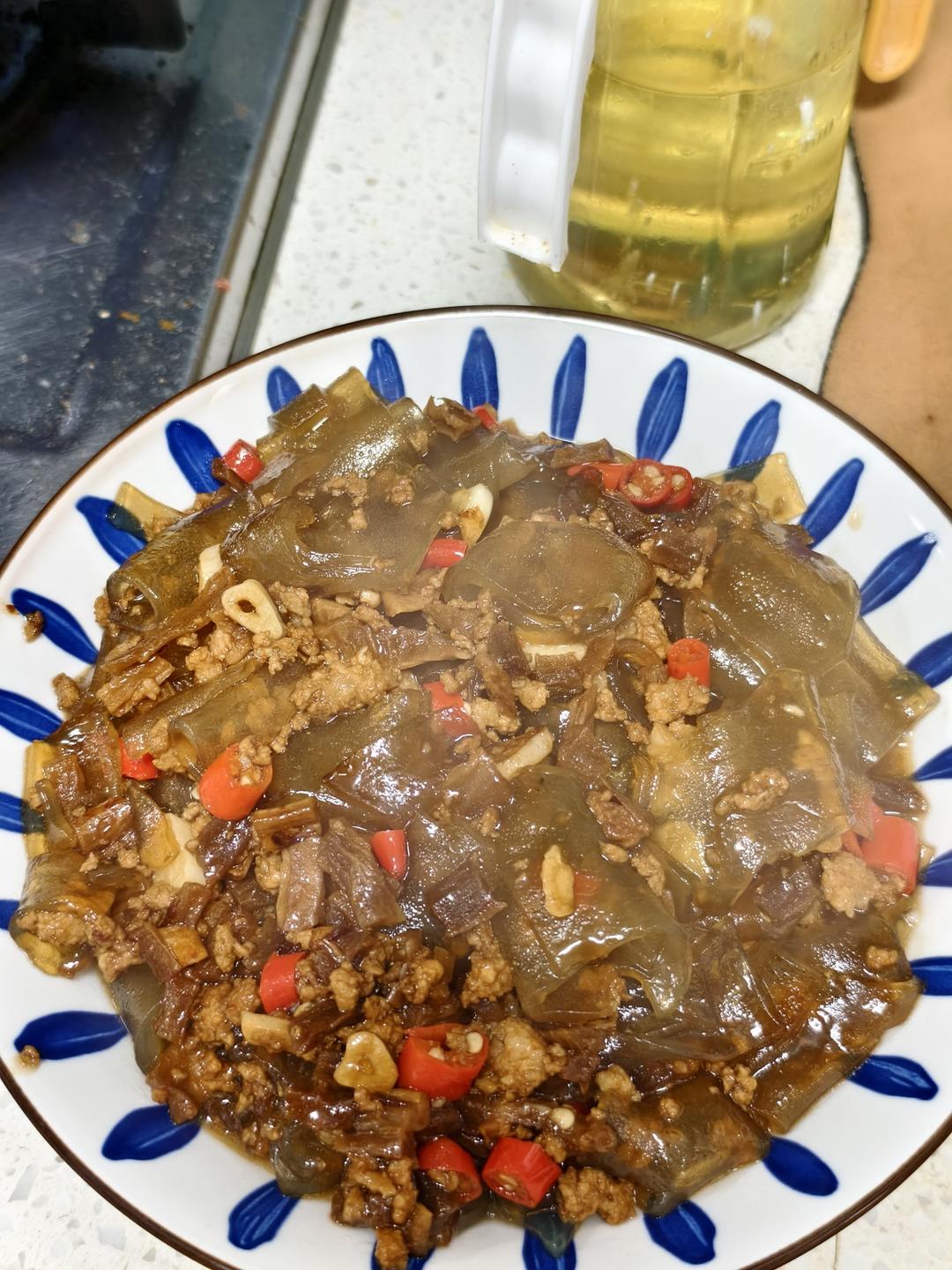 软糯Q弹的家常肉末酸菜粉皮