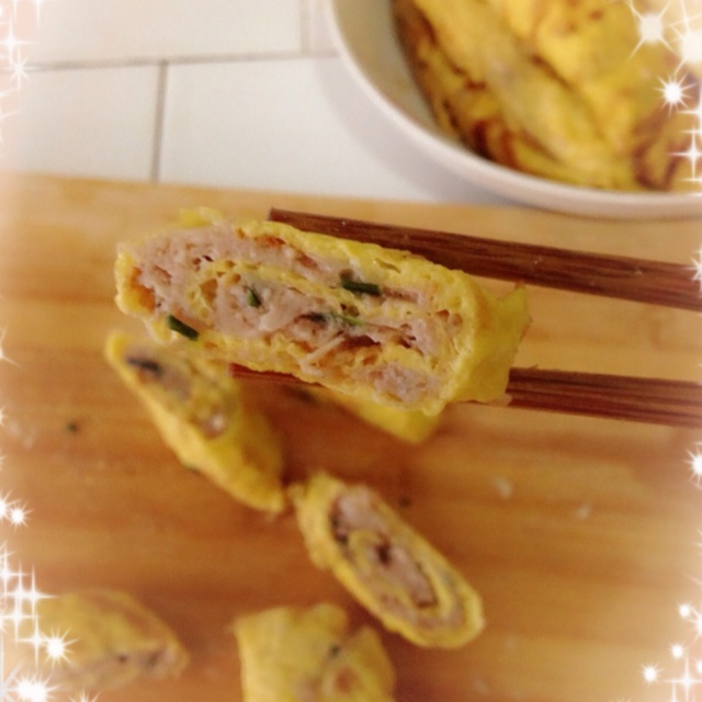 葱香肉末鸡蛋卷