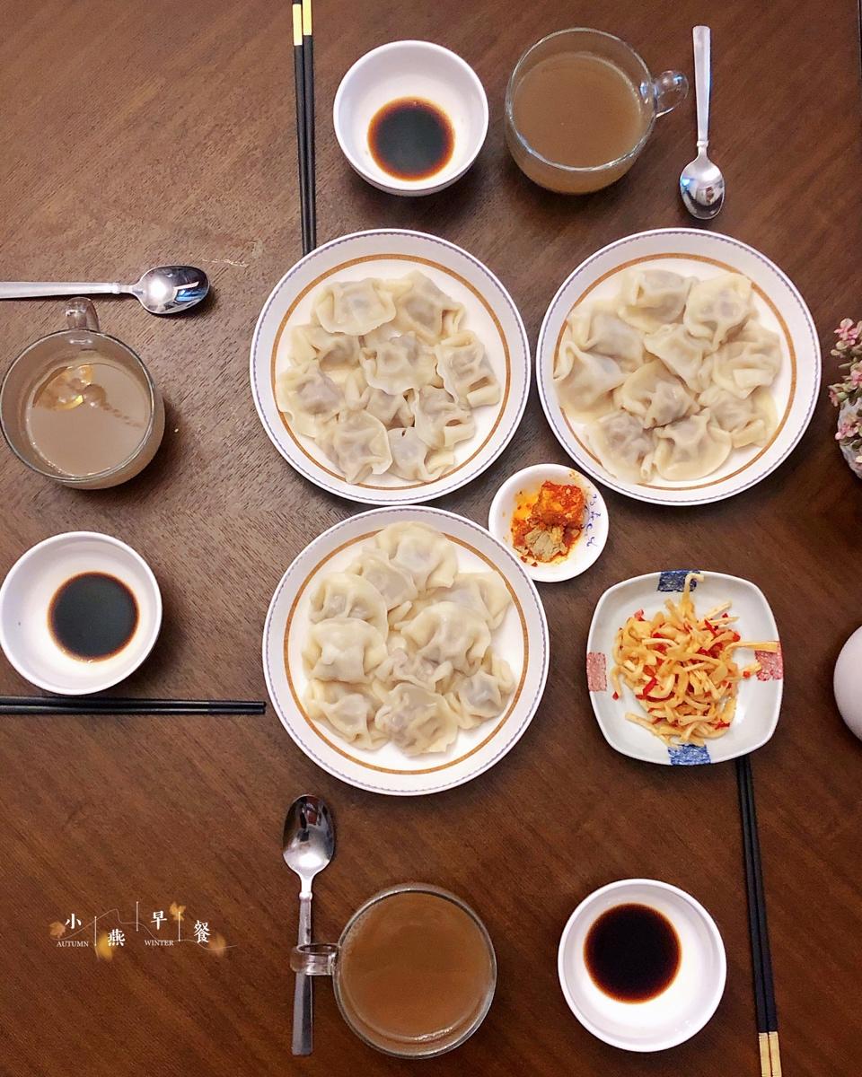 学生早餐记录