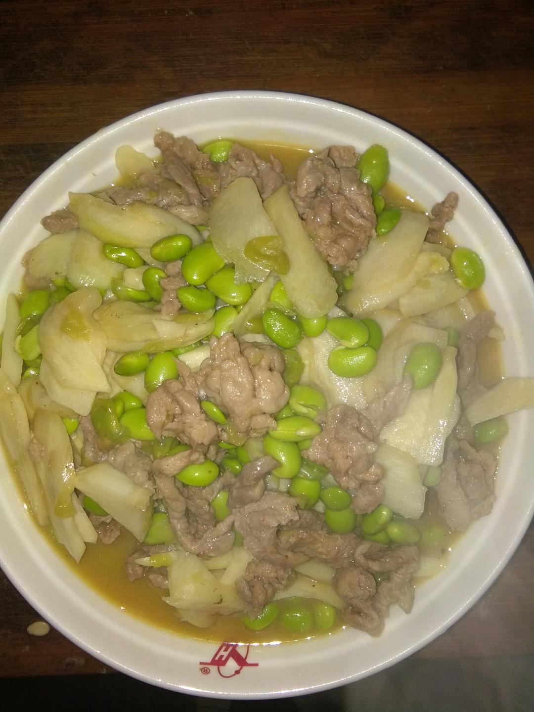 茭白青椒肉丝炒毛豆