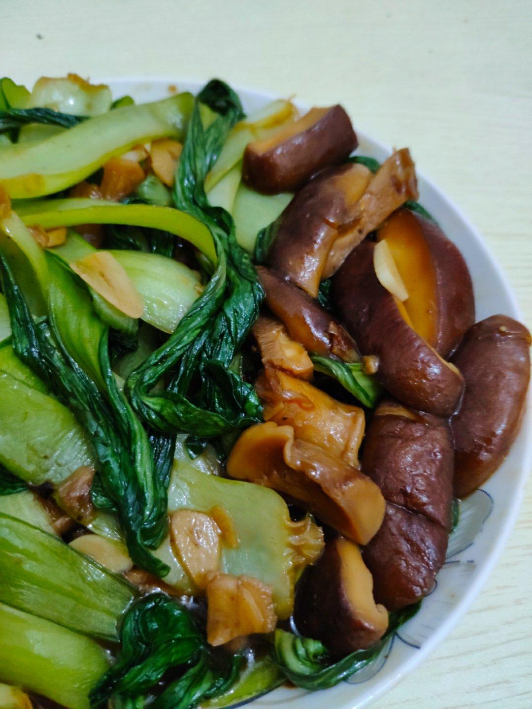 简易版香菇扒油菜