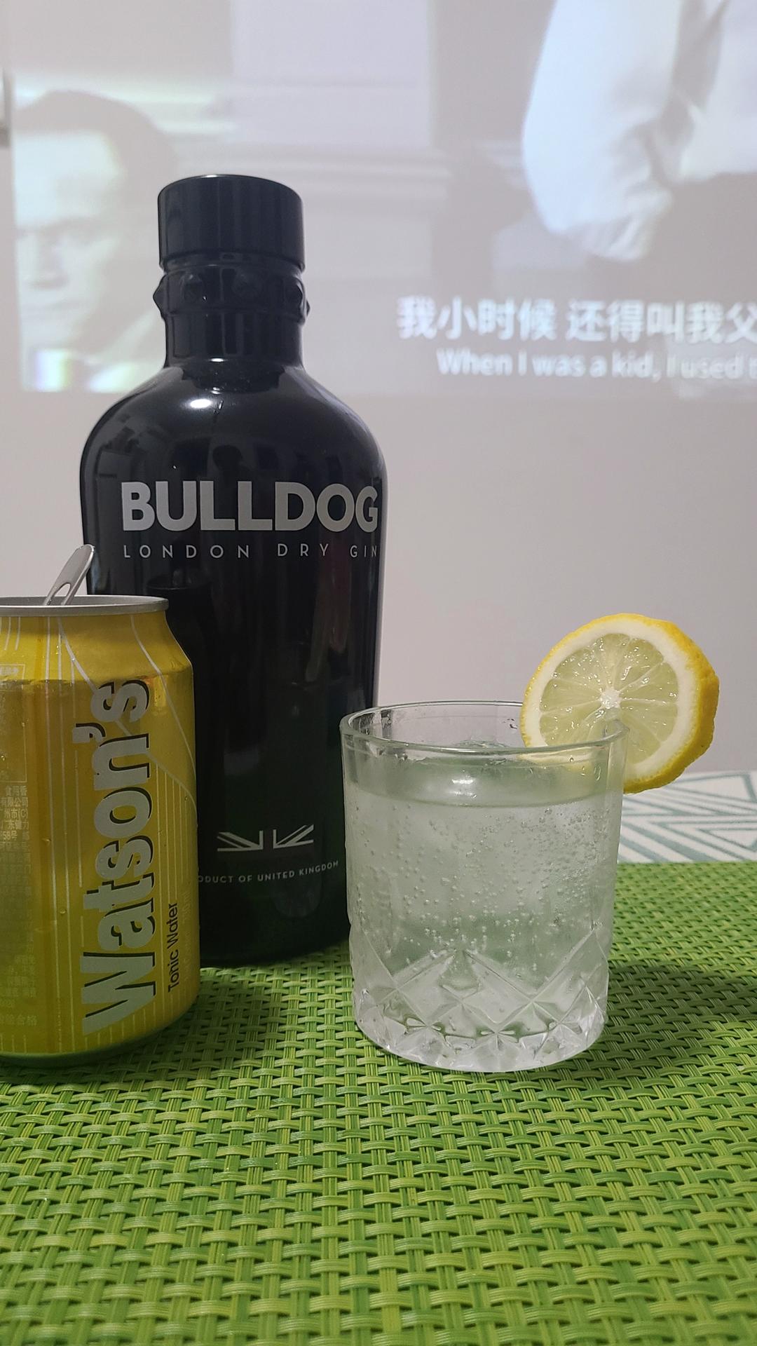 如何调一杯酒吧里点单率最高的金汤力Gin Tonic