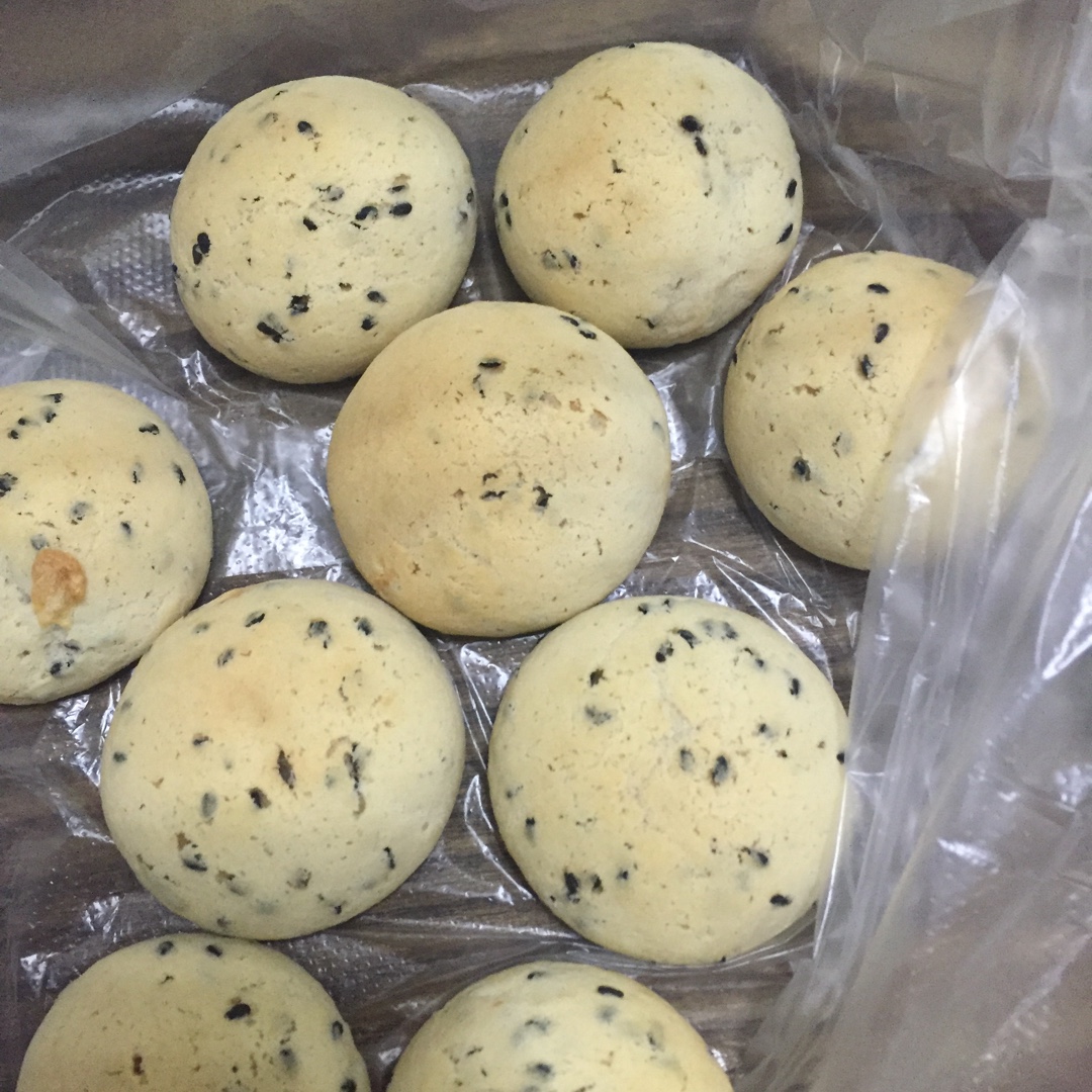 黑芝麻麻薯面包
