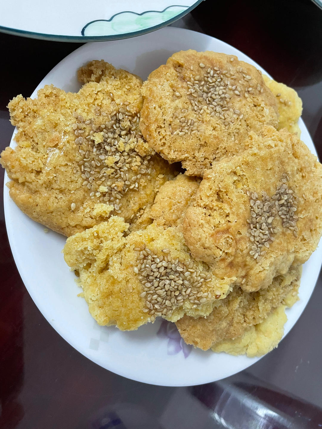 轻轻一按就碎掉的原味桃酥（不输猪油版）