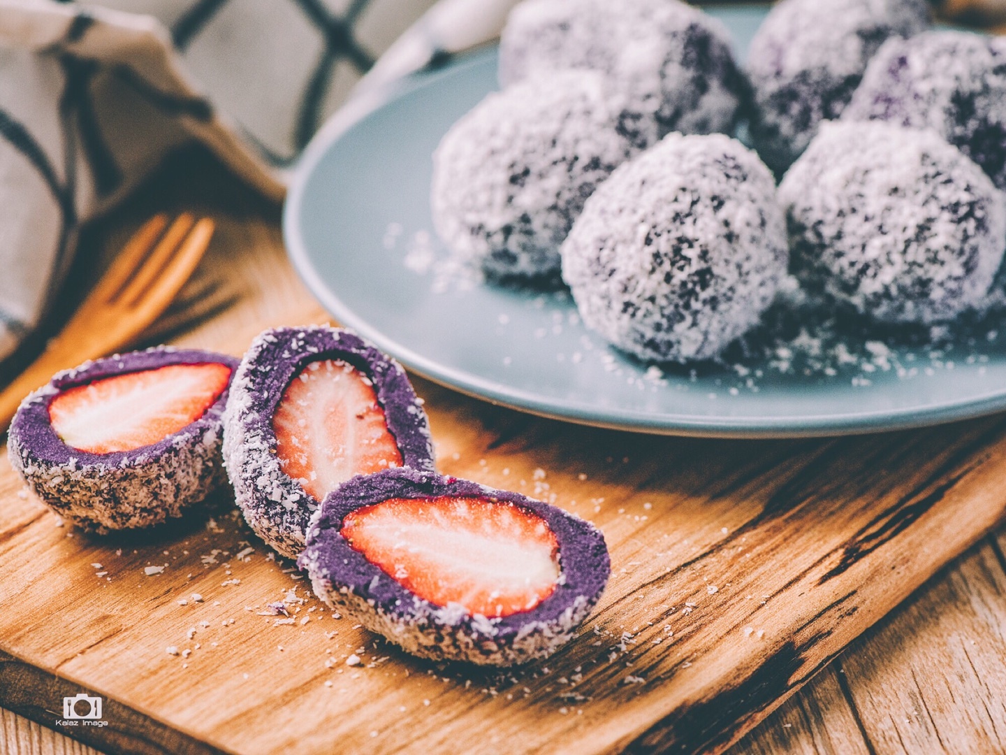 紫薯草莓球--懒人的轻食甜品的做法