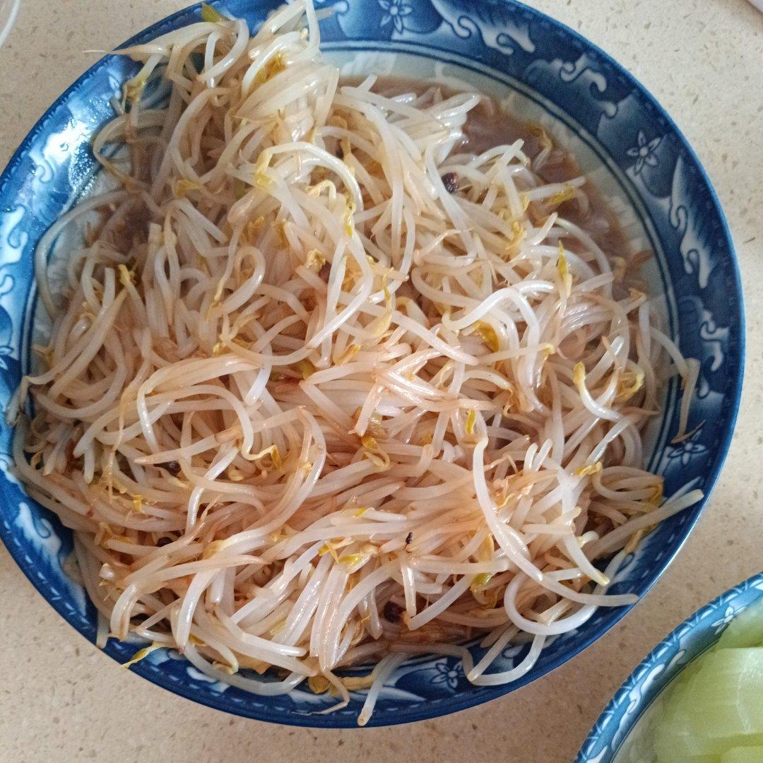 酸辣脆爽的炒豆芽