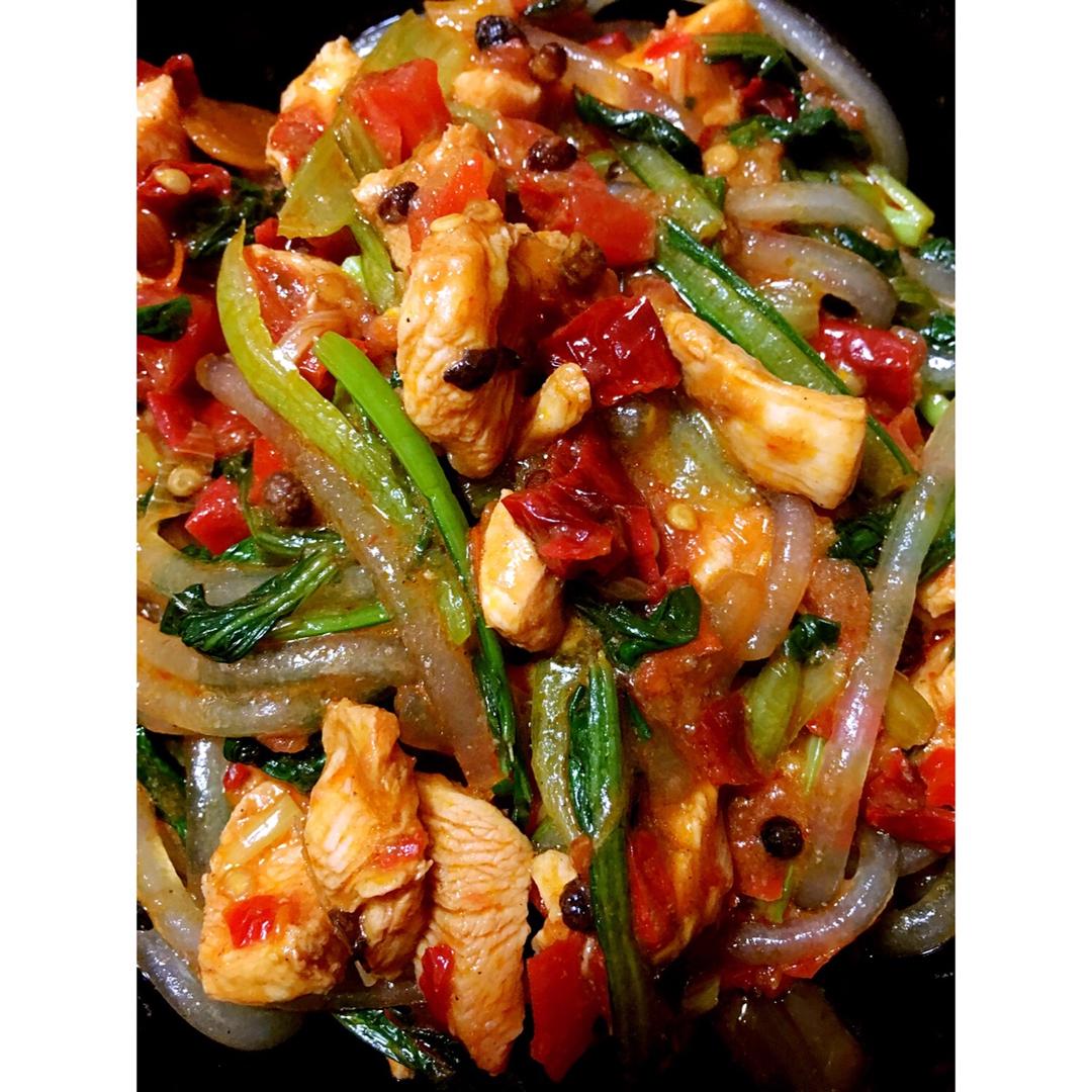 歹歹的新疆炒米粉