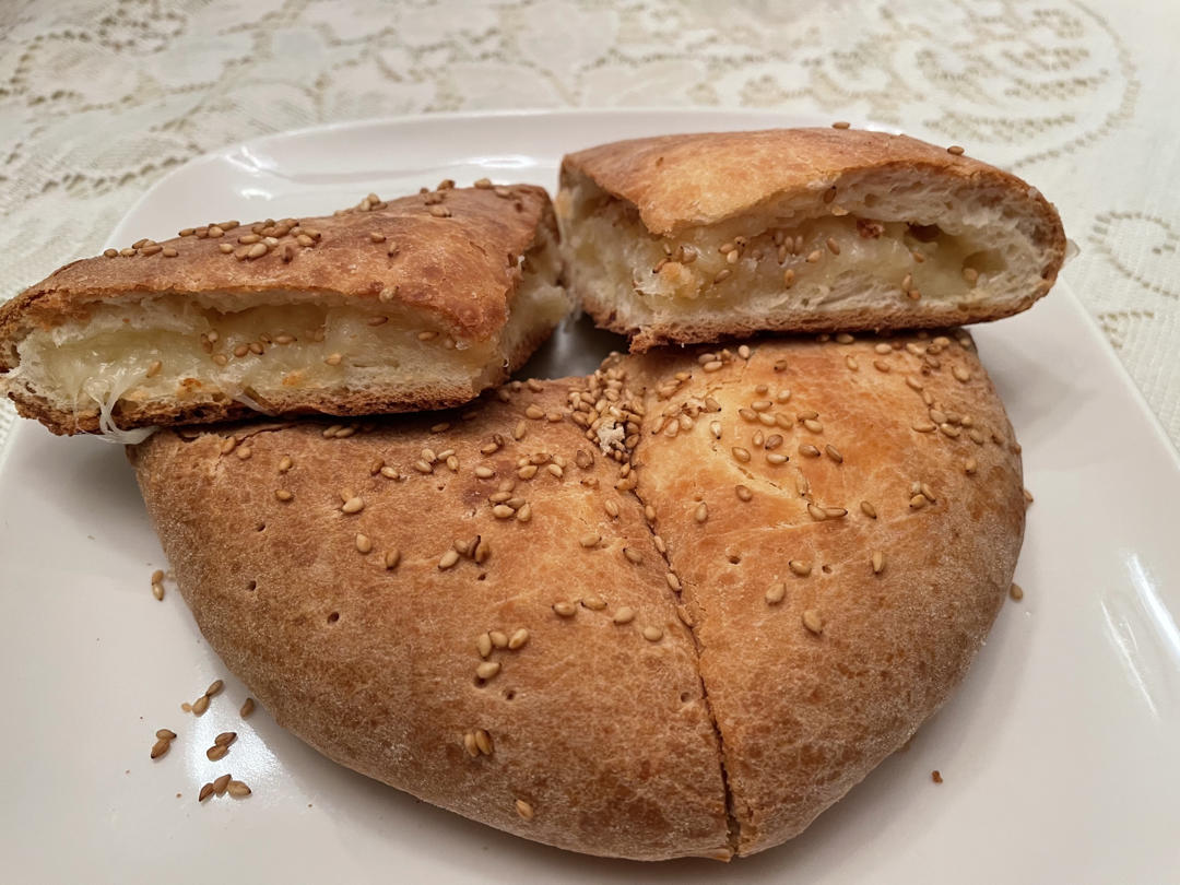 平底锅特色早餐【蒙古奶酪饼】！柔软爆浆会拉丝，超简单！