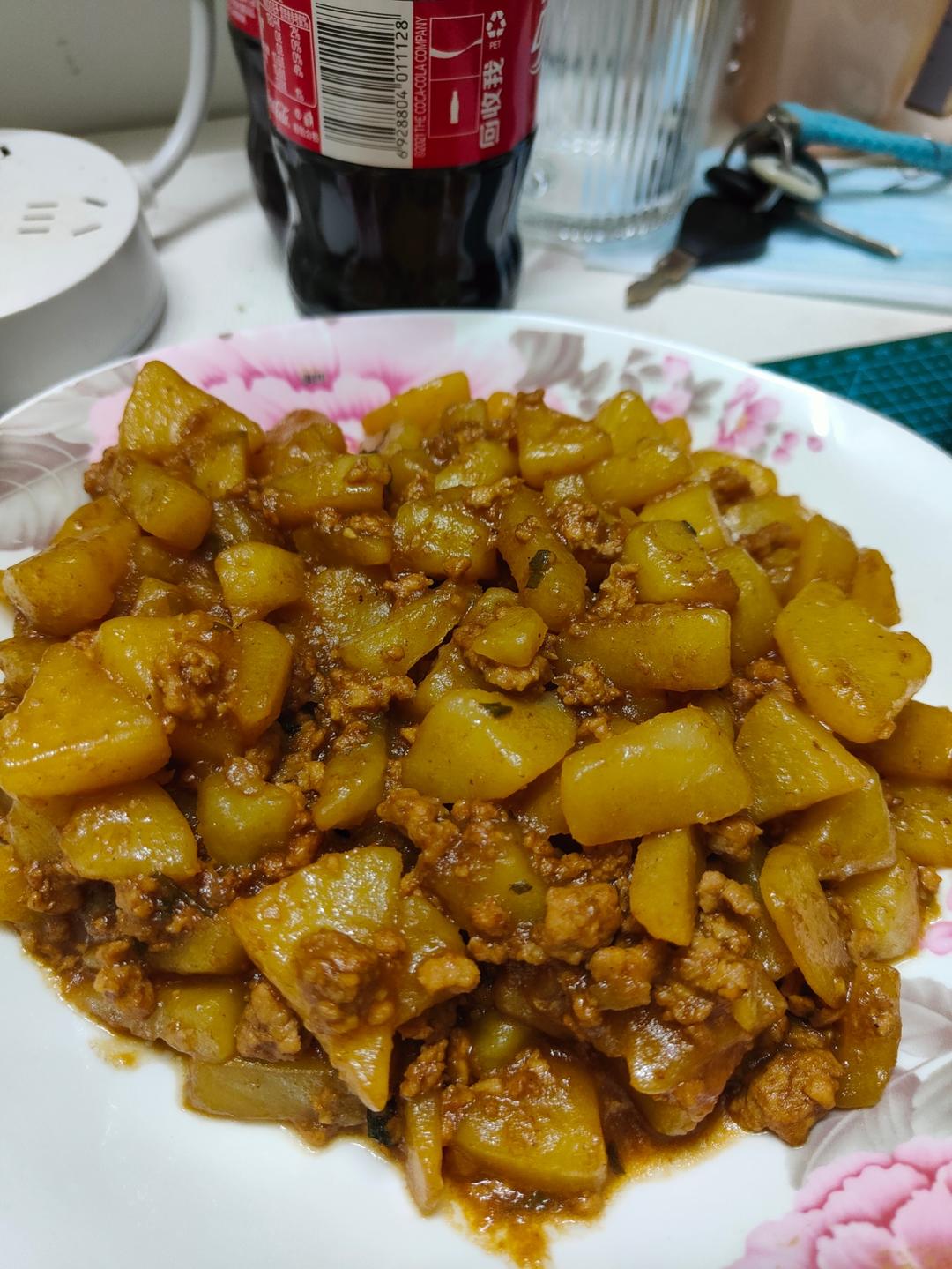 超级下饭的肉沫炒土豆！