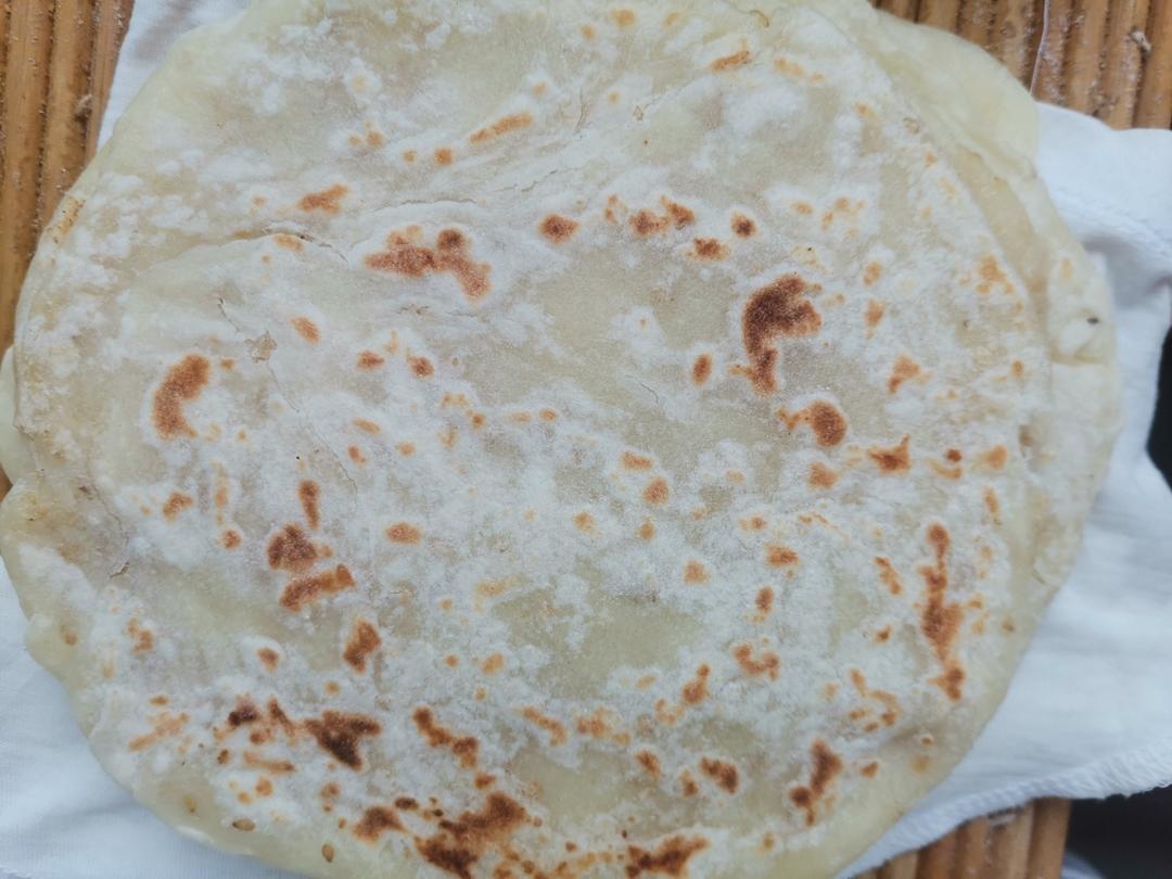 又松又软又筋道的小面饼