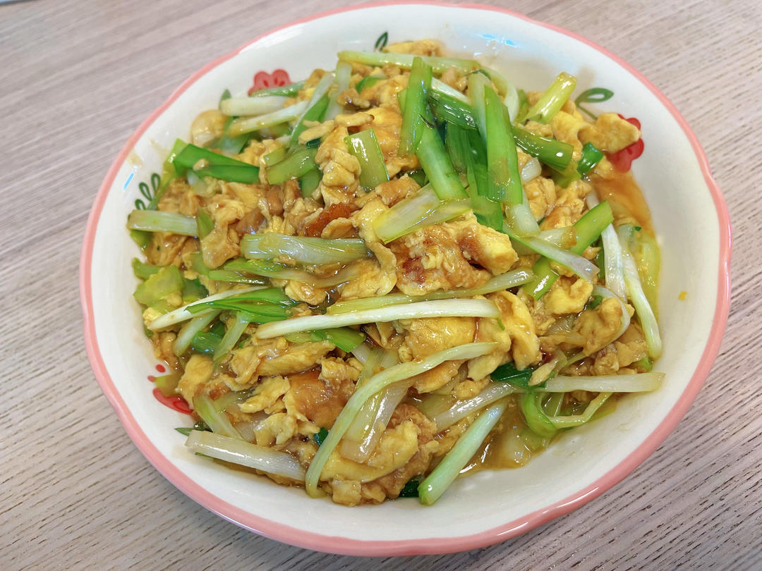 老丁的私房菜－韭黄炒鸡蛋