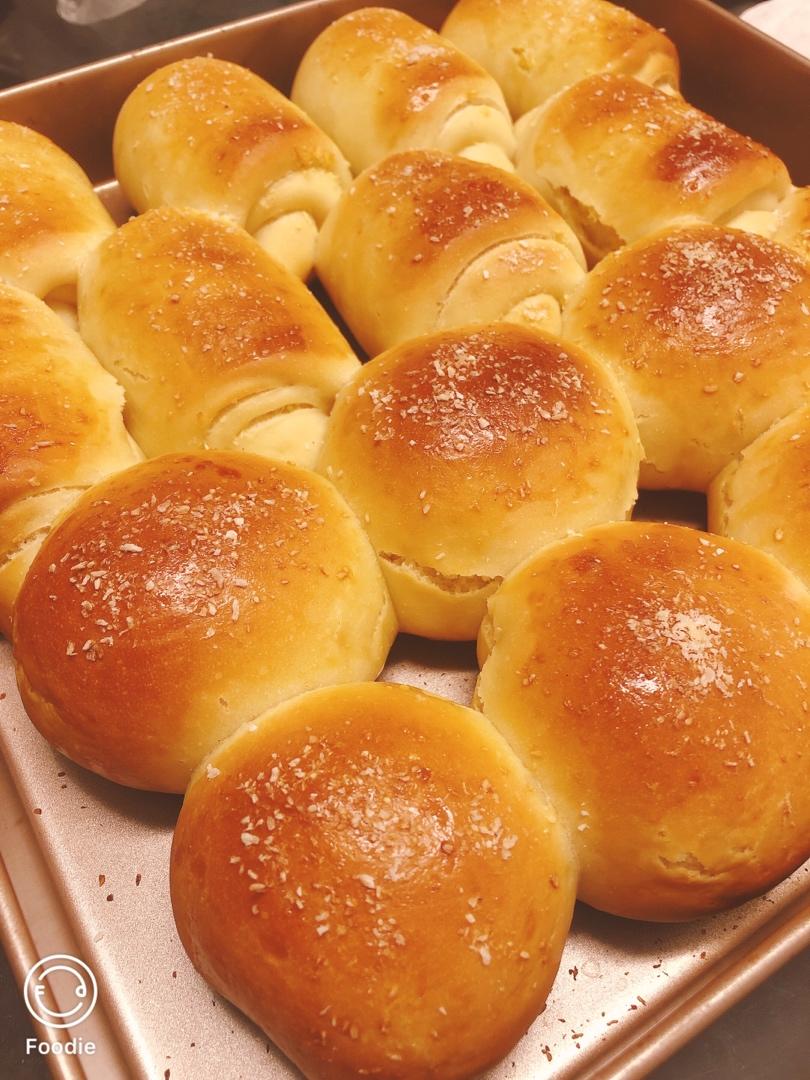 椰蓉奶香小餐包