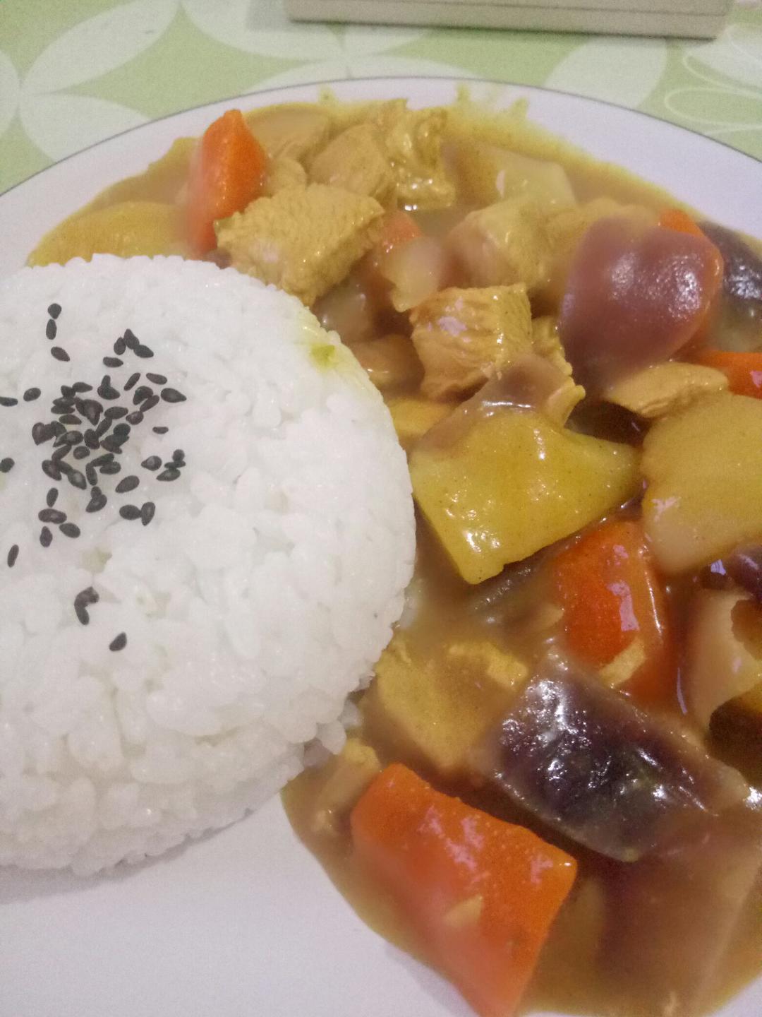 咖喱鸡肉饭