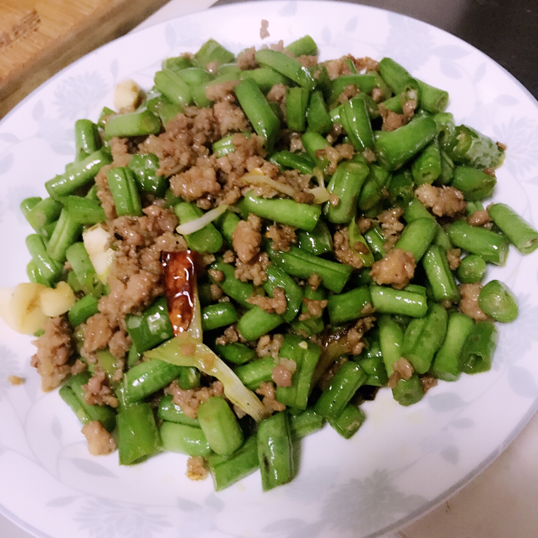 肉沫豆角下饭菜