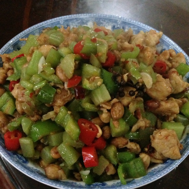 宫保鸡丁