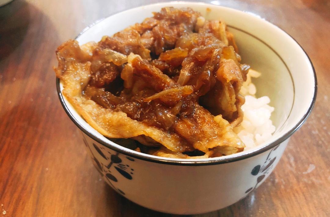 吉野家牛肉饭（牛丼）