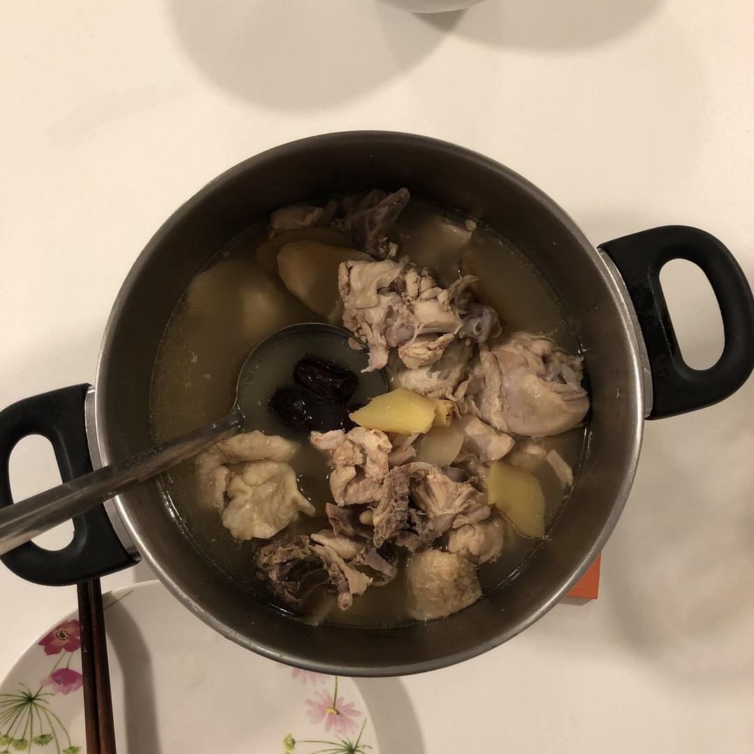 娃哒西娃萌萌哒做的鸡汤