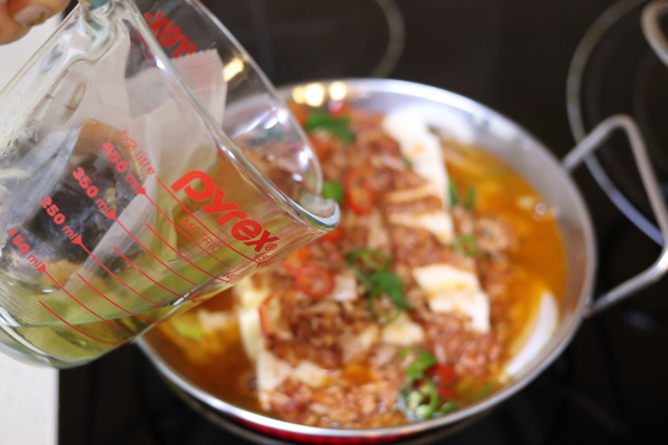 韩式金枪鱼豆腐汤|快速上手的简单韩料的做法 步骤14
