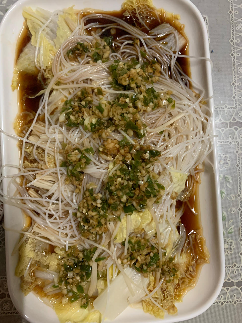 懒人下饭神器，蒜蓉蒸粉丝金针菇娃娃菜