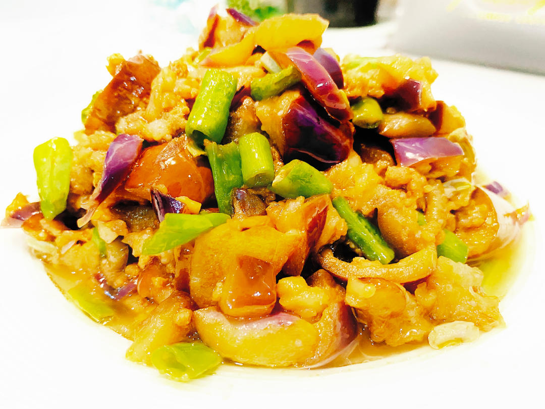 【家常菜】茄子肉末炒豆角