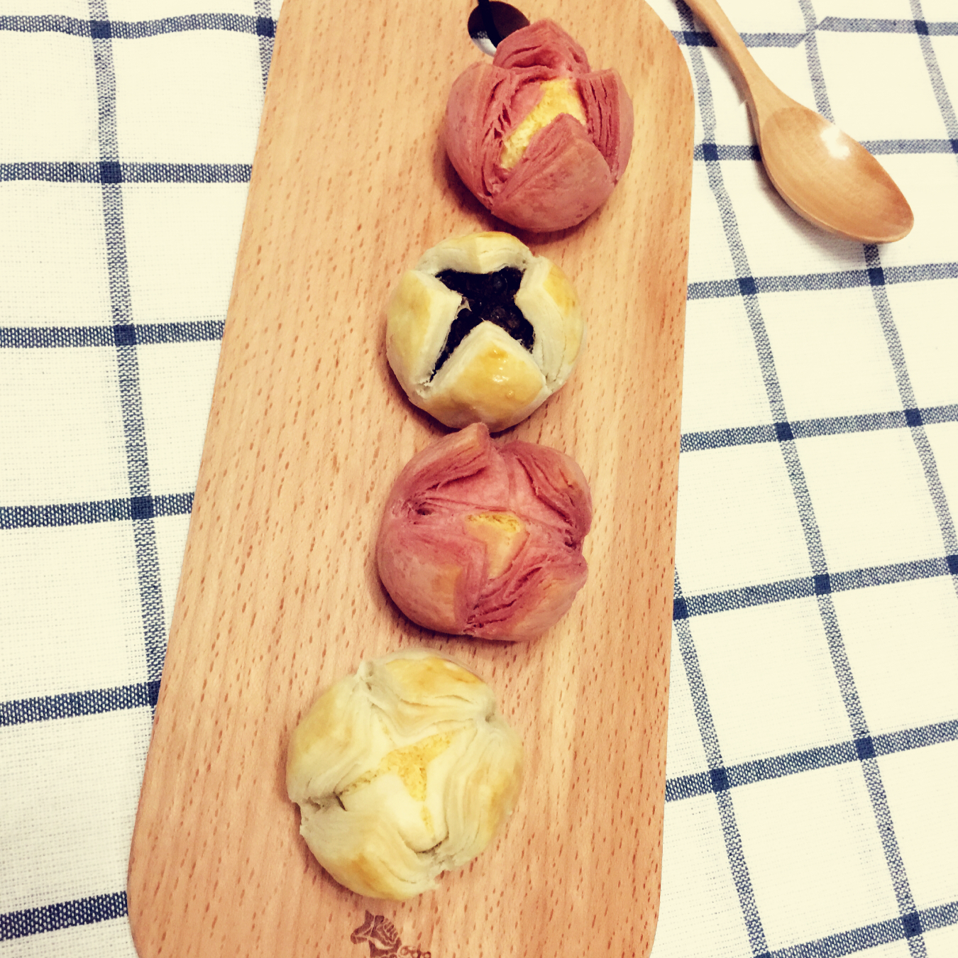 花开富贵之四种口味的椰蓉开口酥