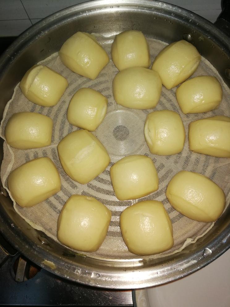 牛奶鸡蛋馒头的做法