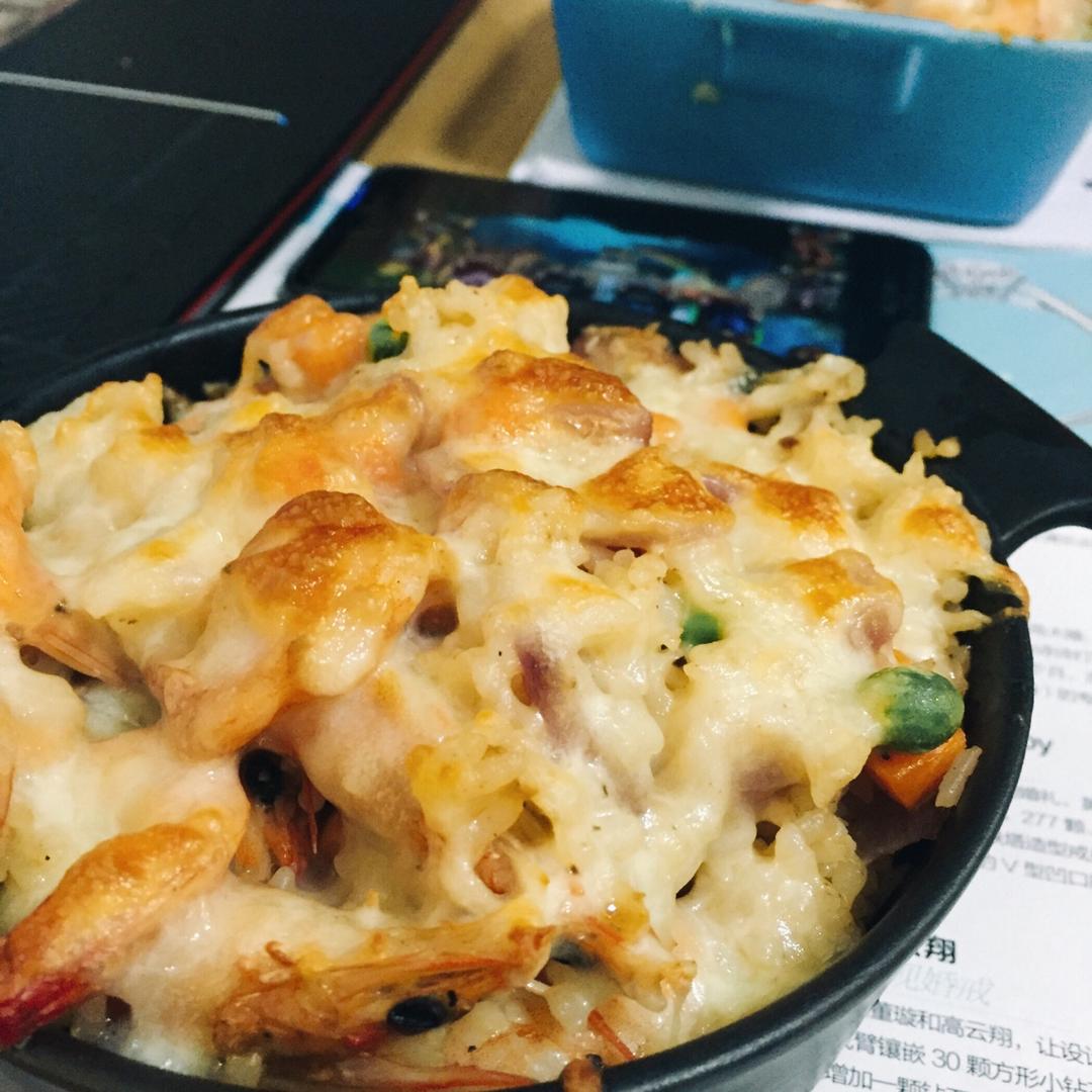 鲜虾培根芝士焗饭