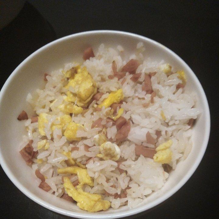 鸡蛋炒米饭