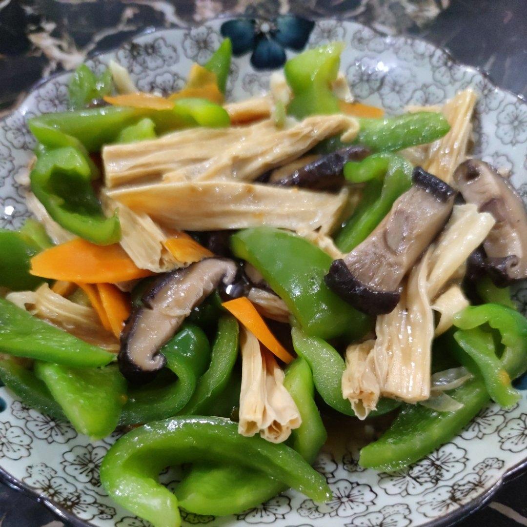 腐竹烧香菇