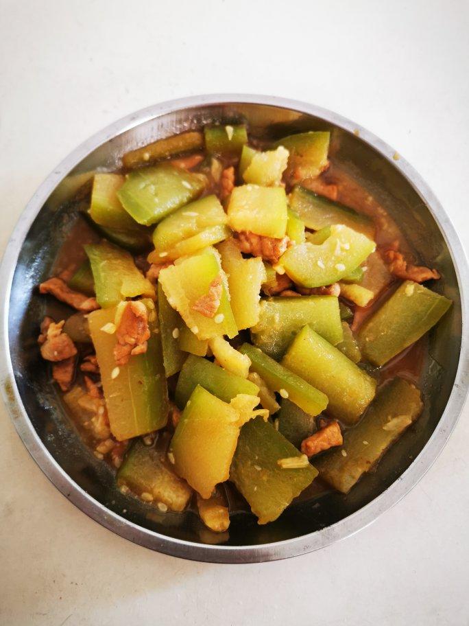 瘦肉焖节瓜（毛瓜）