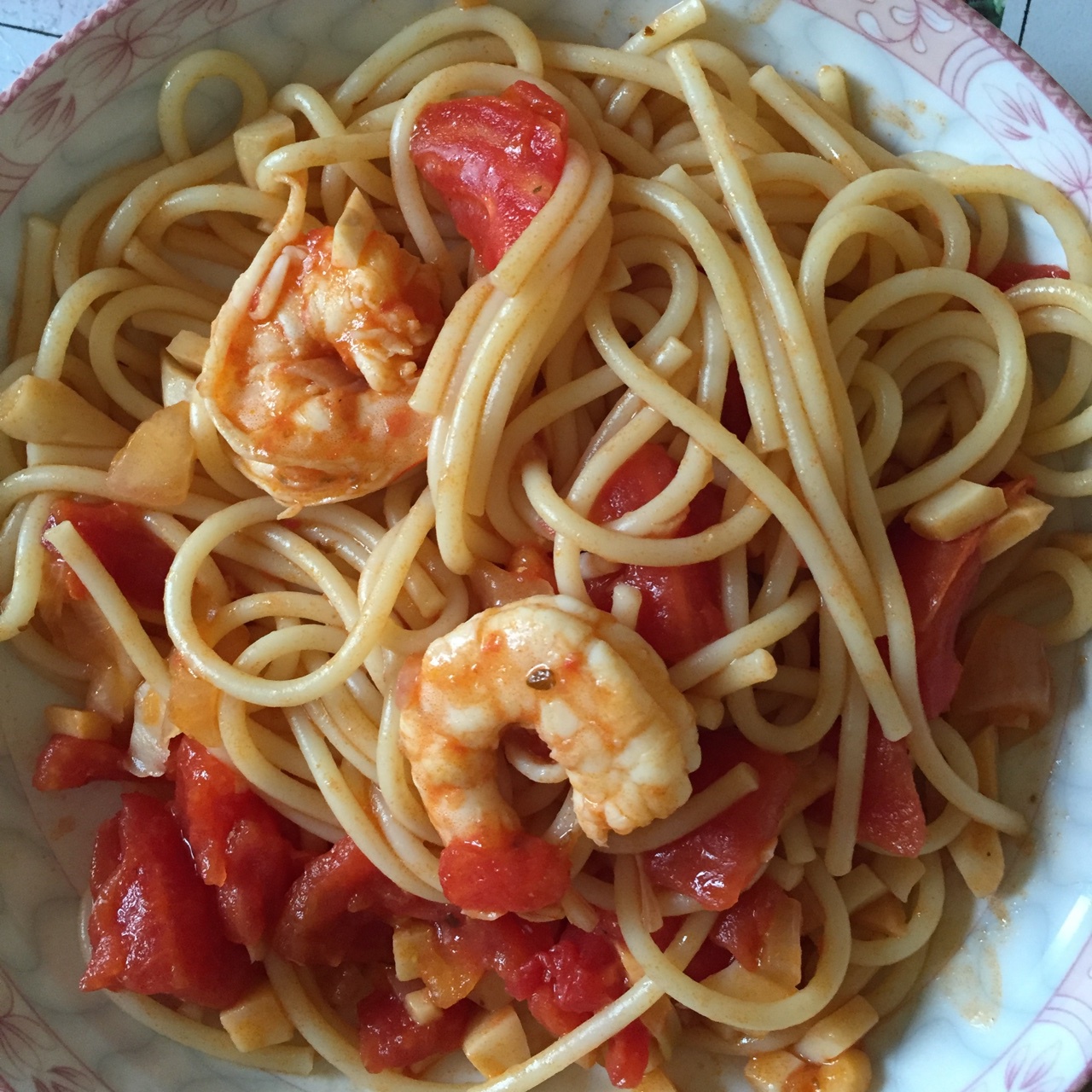 番茄大虾意面