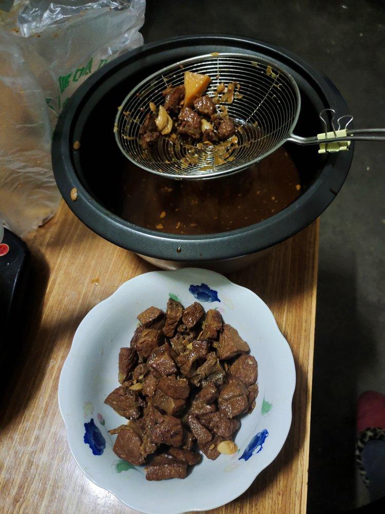 康师傅红烧牛肉面那个味的炖牛肉