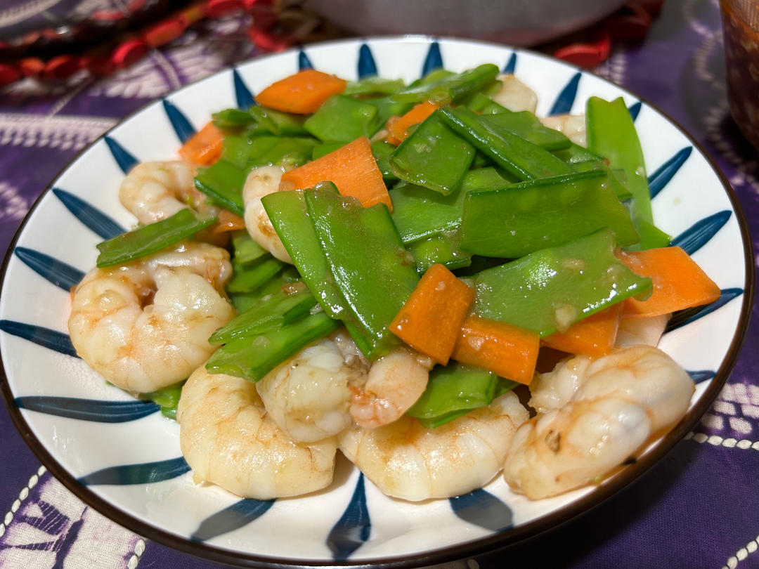 虾仁炒荷兰豆什锦
