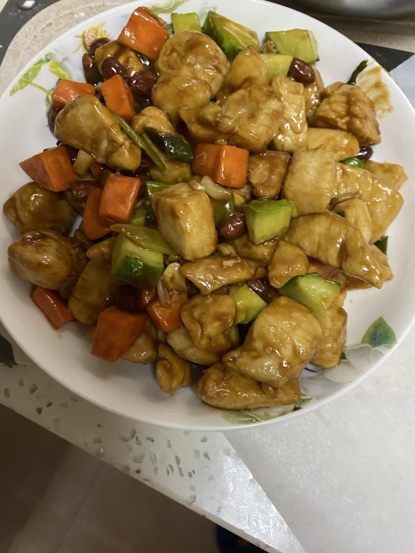 宁静的雪01做的简单好做的下饭菜宫保鸡丁