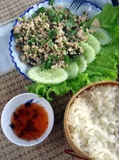 老挝菜—腊普的做法