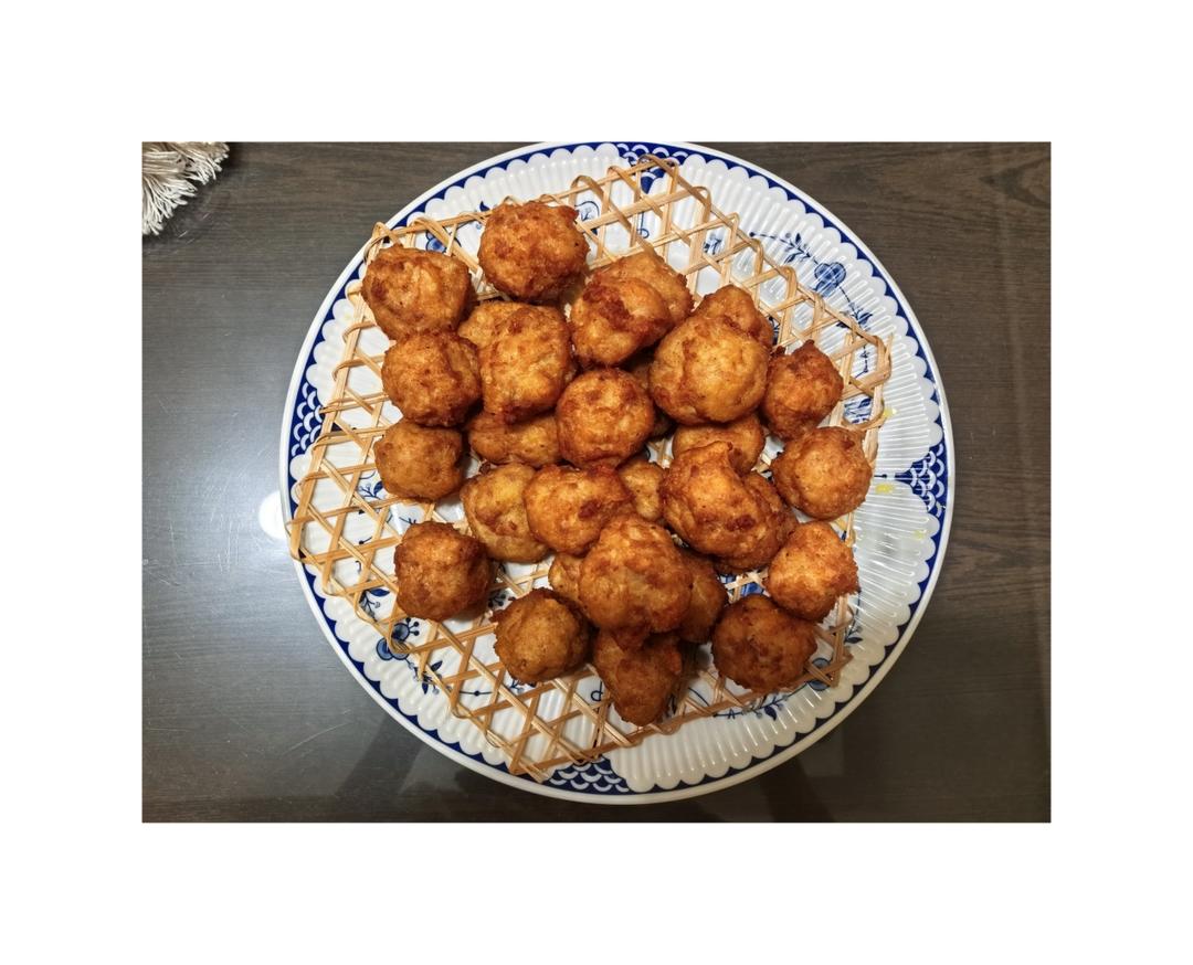 酥炸肉丸子