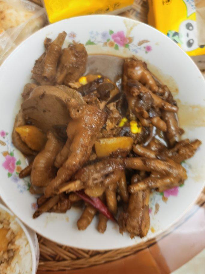 鸡爪煲