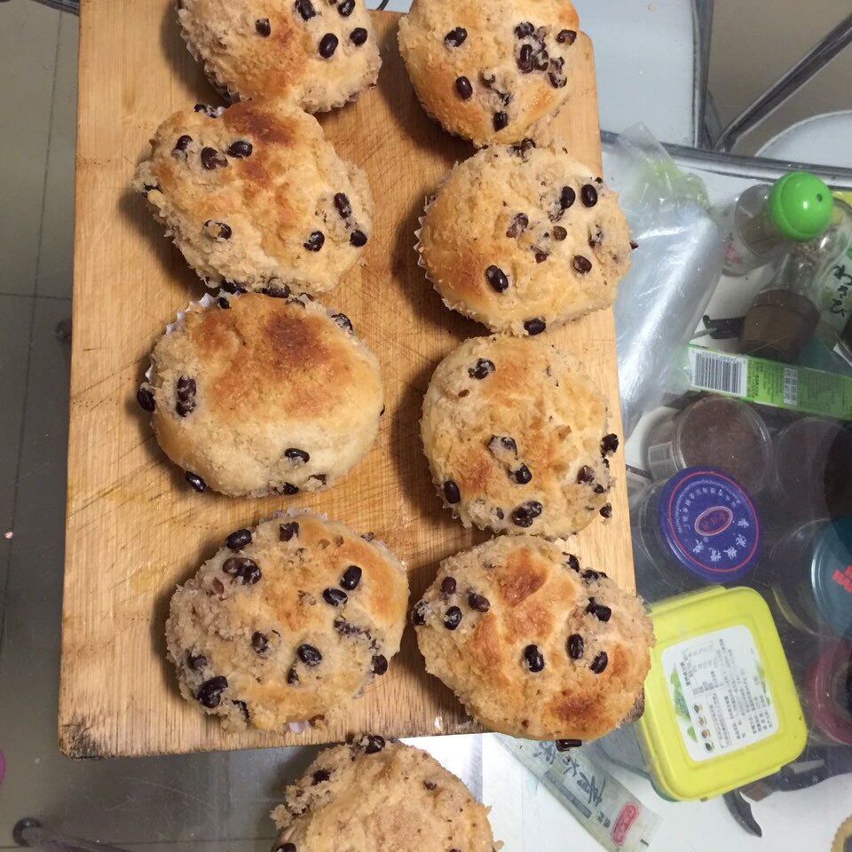 椰蓉蜜豆泡浆面包