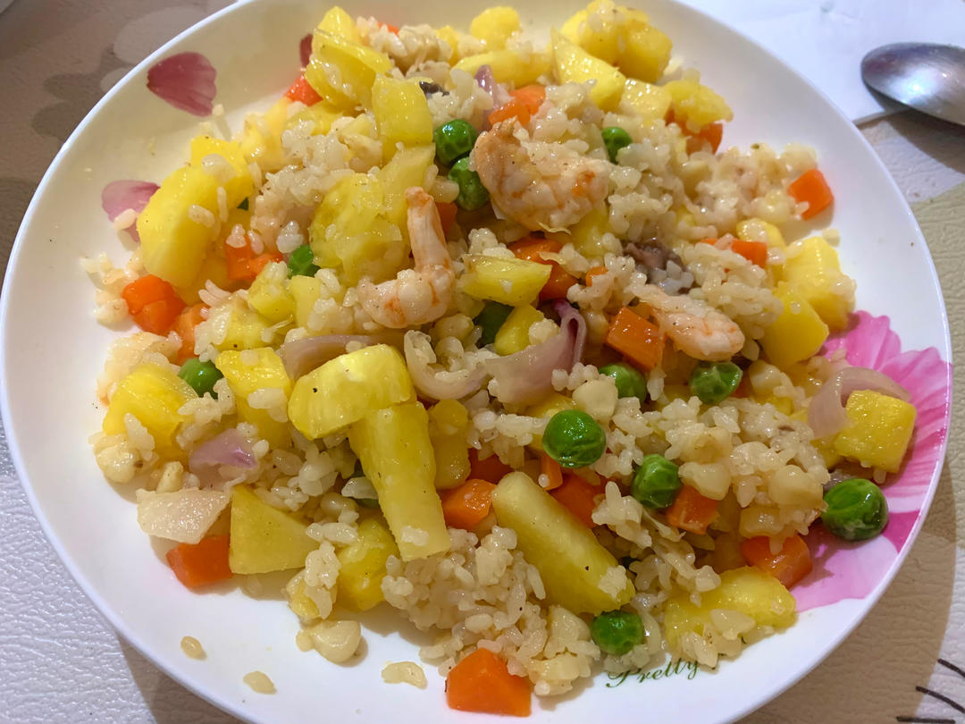 菠萝炒饭