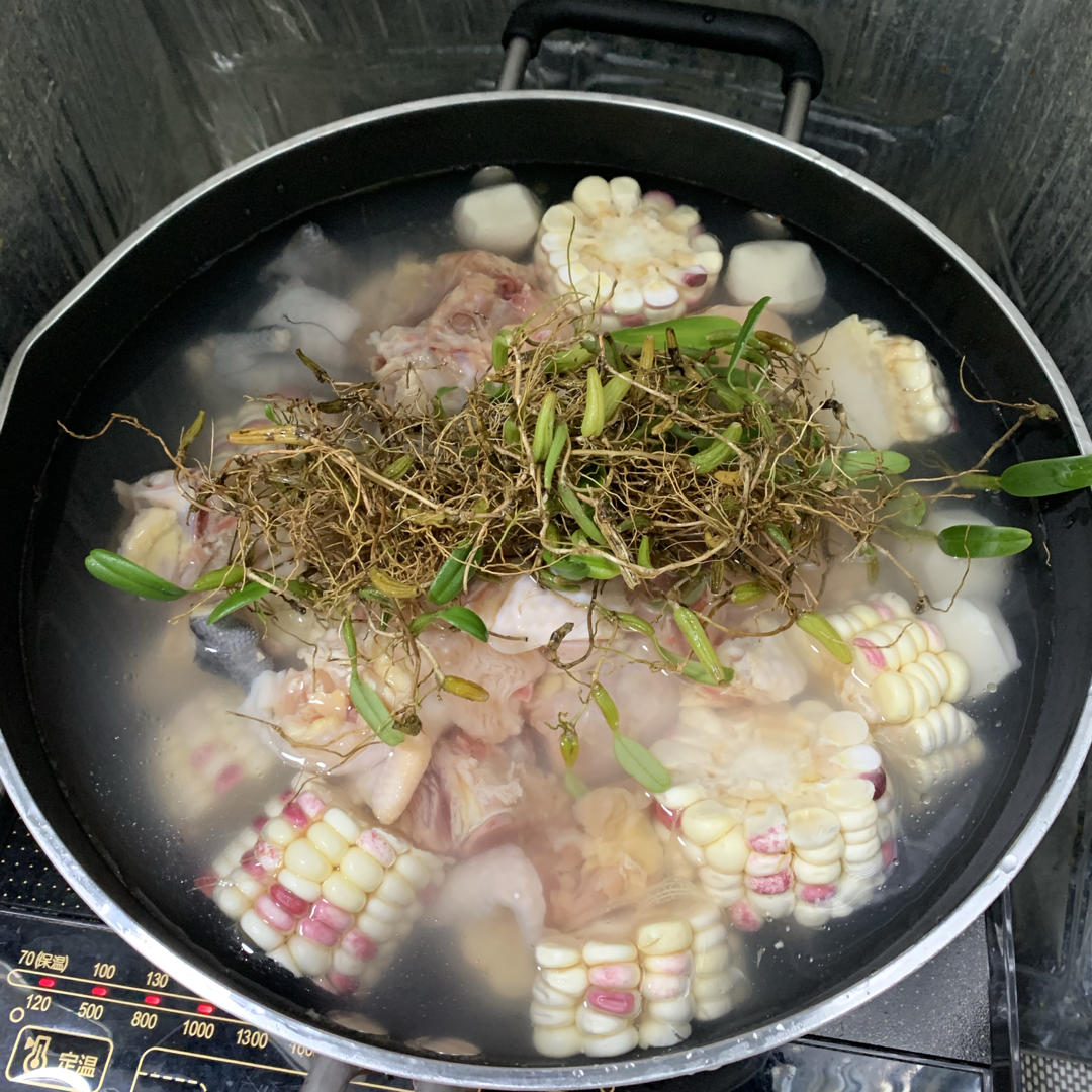 石橄榄鸡煲