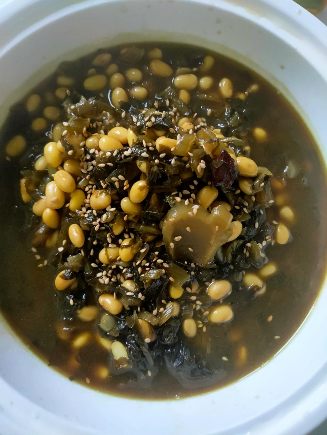 雪里蕻炒黄豆