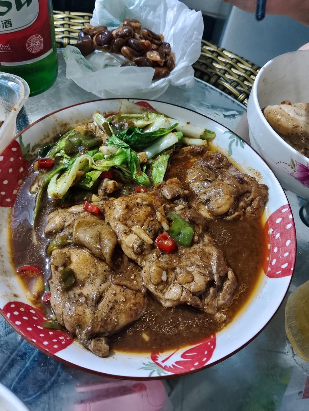 【煎鸡扒的做法步骤图，煎鸡扒怎么做好吃】鄢小玉_下厨房