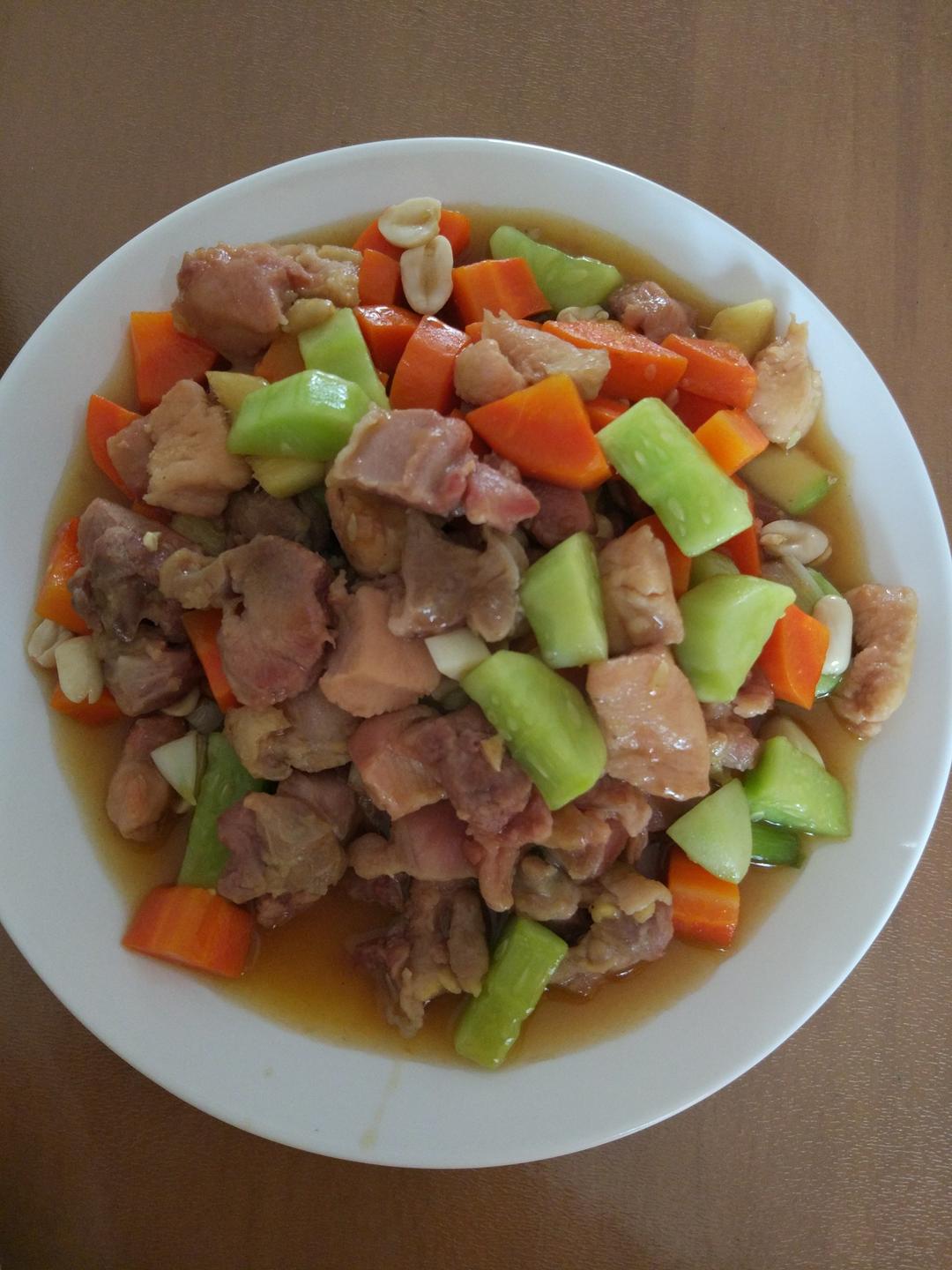 宫保鸡丁！最正宗最讲究的做法！