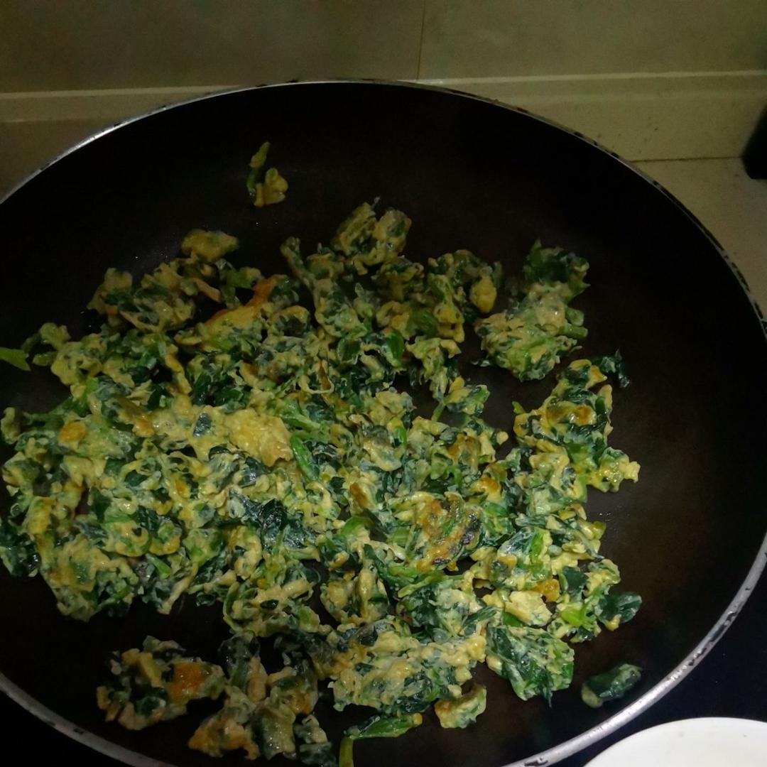 菠菜炒鸡蛋