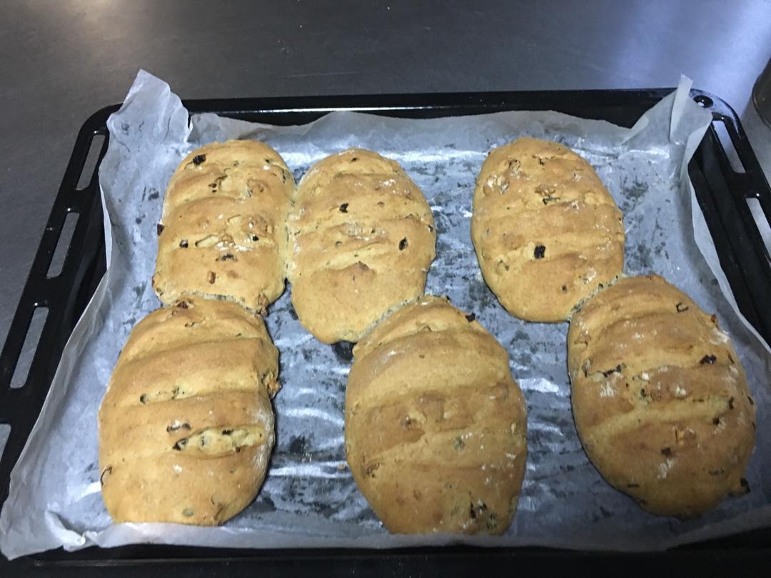 蔓越莓全麦黑糖面包