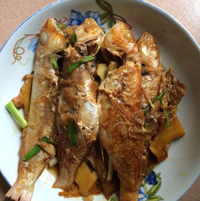 老干妈干烧耗儿鱼