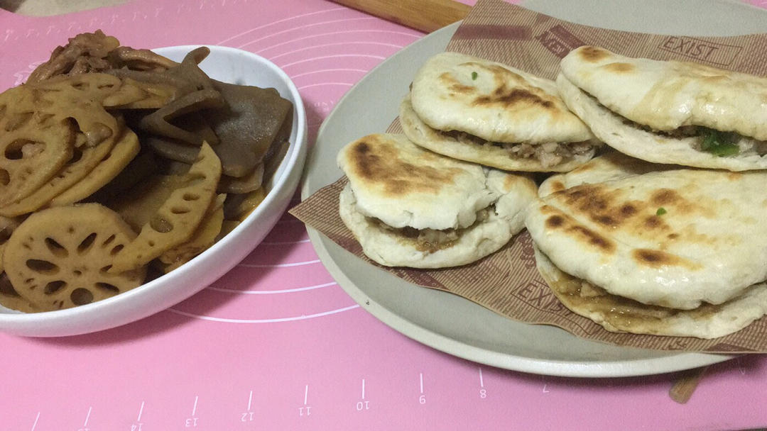 肉夹馍