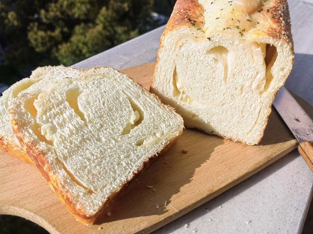 蒜香芝士咸吐司