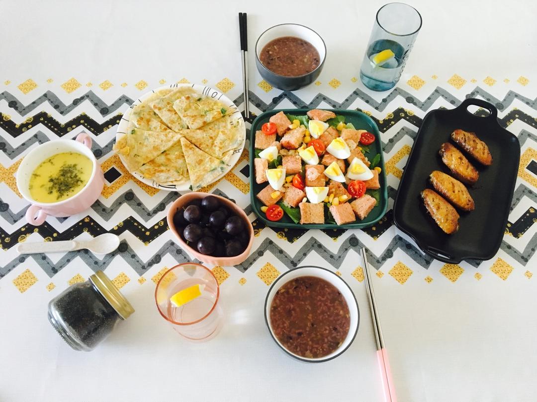 鸡蛋葱油饼                  （更新饼坯保存方法）